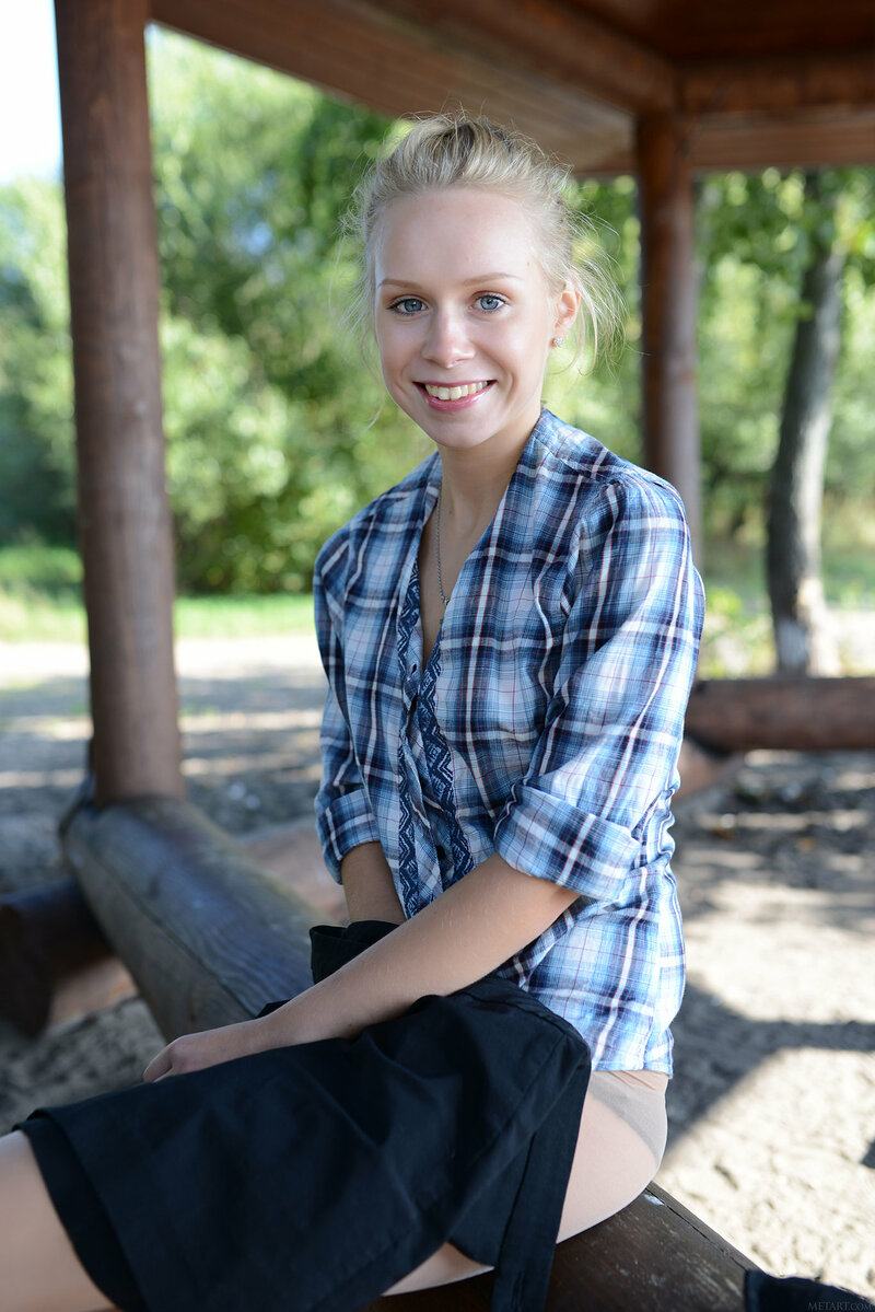 Надя, 25 лет, 1 размер груди